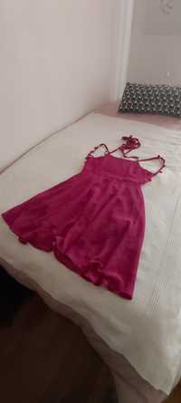 Vestido S rosa fucsia com saiote para ser opaco