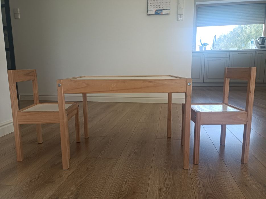Ikea latt stolik i dwa krzesła dzieciecy