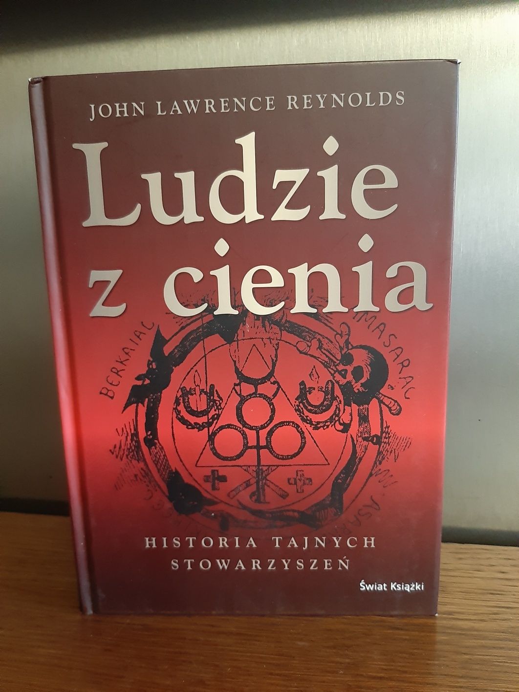 John Lawrence Reynolds - Ludzie z cienia