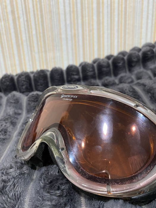 Гірнолижні окуляри від Alpina