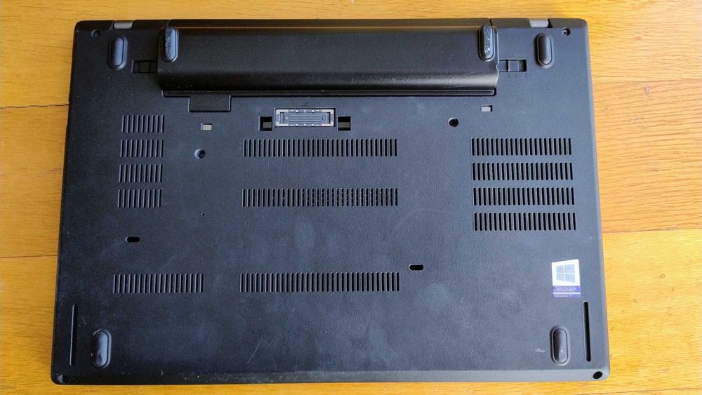 Lenovo ultrabook t470 i5-6300U 16 GB RAM - 256 SSD