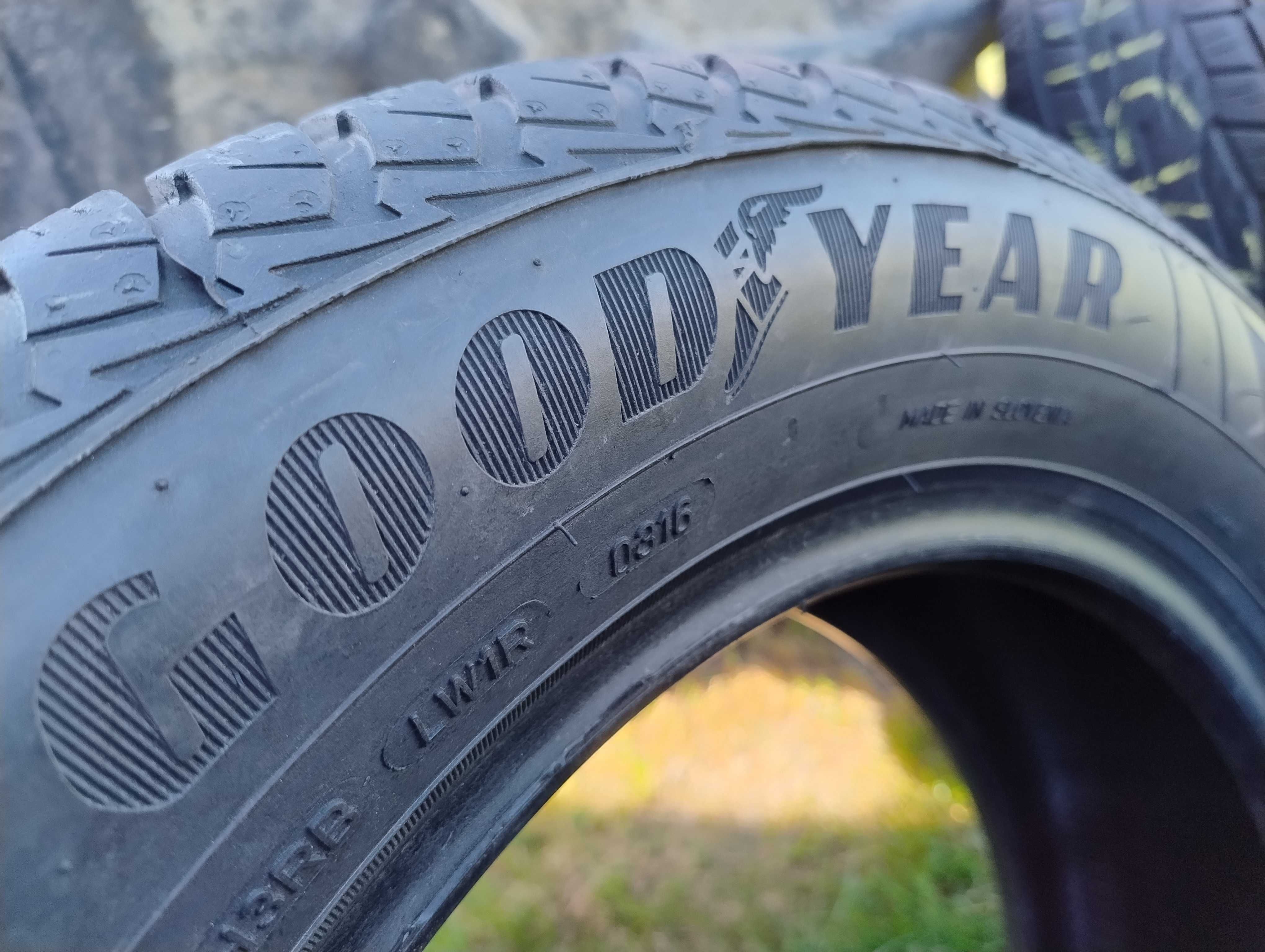 195 60 r15. GoodYear . 6 mm. В чудовому стані!