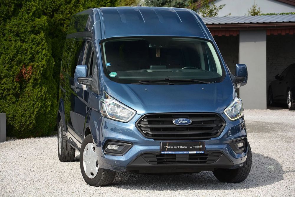 Ford Transit Custom 130KM L2H2 *Kamera *Nawigacja *Hak *8-osobowy !!!
