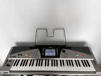 Sprzedam używane klawisze Roland E-50