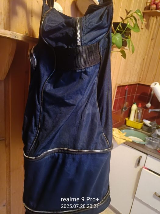 Torbę podróżną bardzo wygodną lekka sprzedam