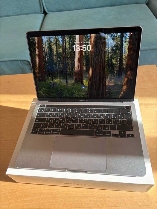 Ноутбук Apple MacBook Pro 13" 2021 M1 16GB/256GB