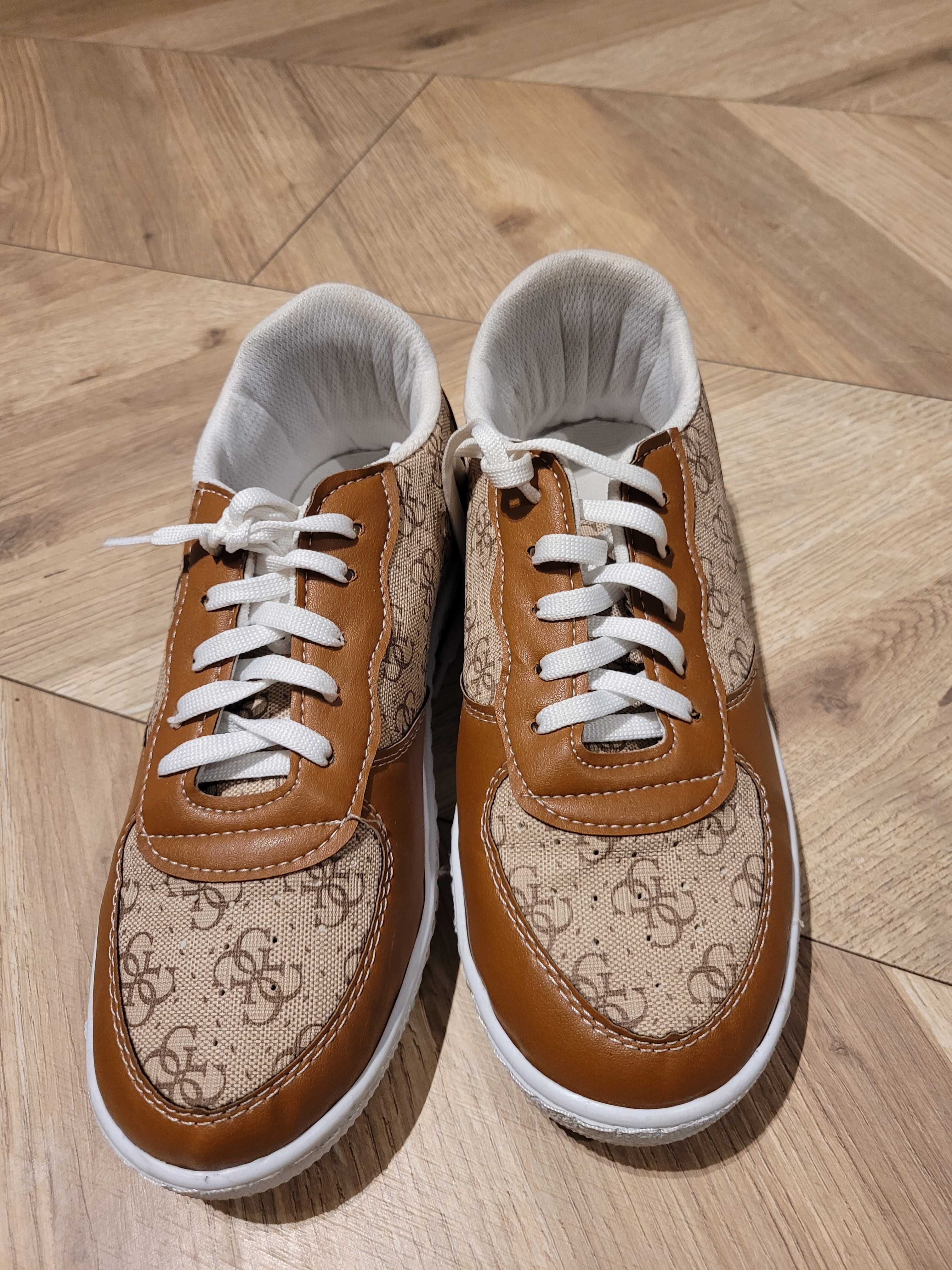 Trampki / sneakersy guess
