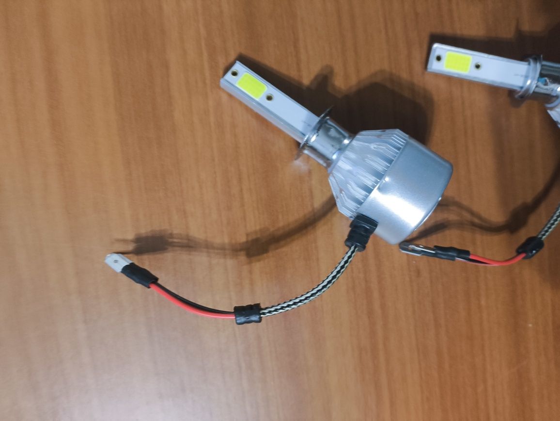 Lâmpadas H1 LED 6000K 150W: Branco Puro e Potência Extrema para Seu Ve