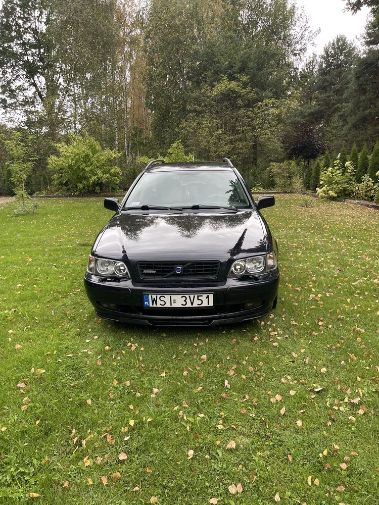 Volvo v40 2003r 1.9 100kW
