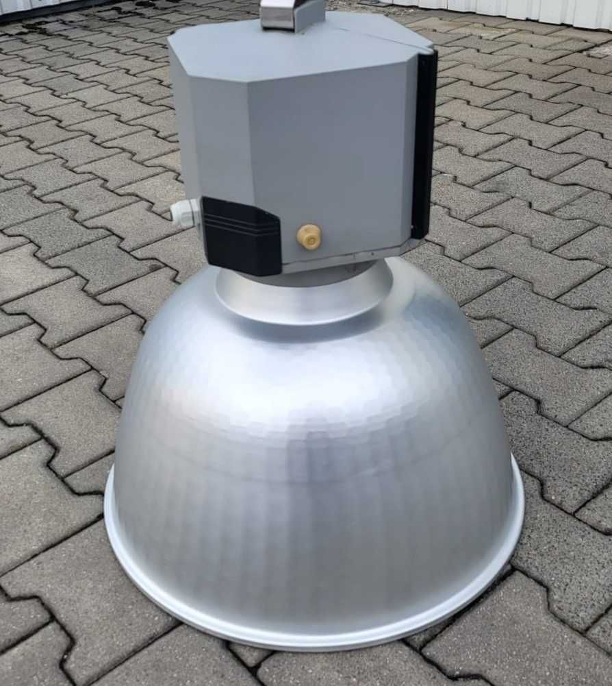 Reflektor oświetleniowy - lampa przemysłowa 400W i 250W IP65