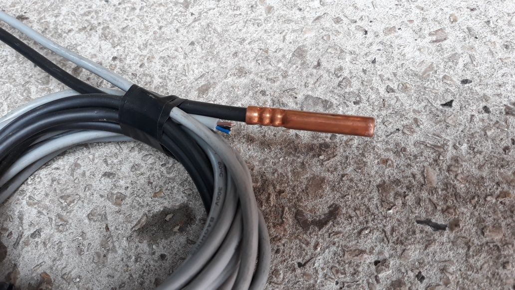 Czujnik temperatury CWU do pieca ZĘBIEC