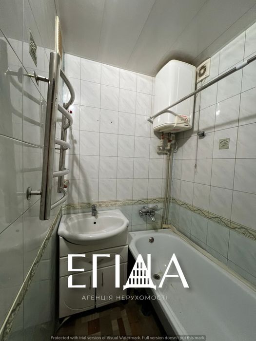 4-кімнатна квартира Критий Ринок 2/5