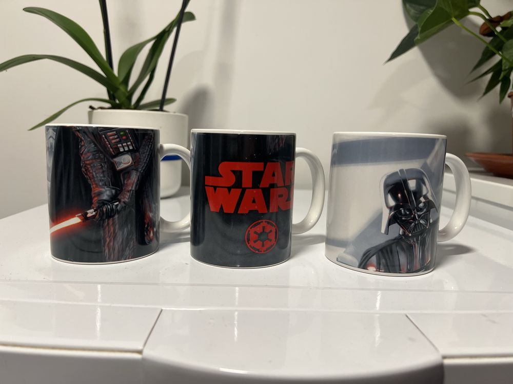 Conjunto de 3 canecas da Star Wars novas