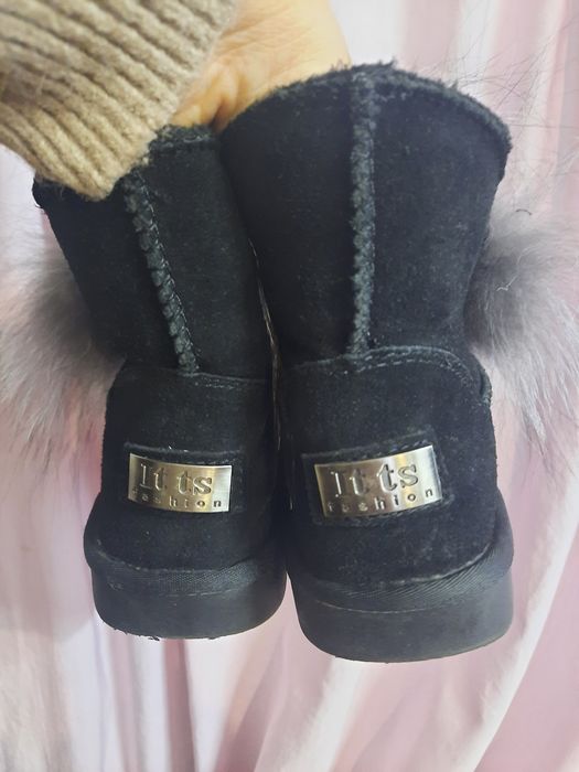 Зимние уги на девочку