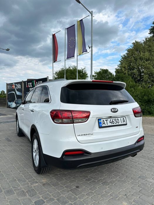 Продам власну Kia Sorento 2015