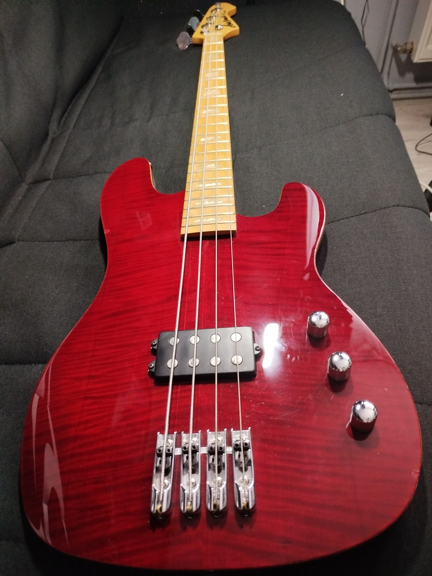 Gitara basowa Aria Pro II GT Series
