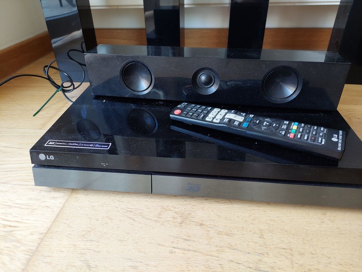 Sistema de Som LG BH9520TW 3D Blu-ray 9.1 Canais
