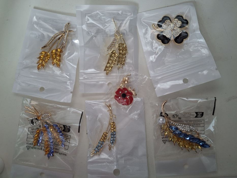 Брошка колосок, брошка патріотична