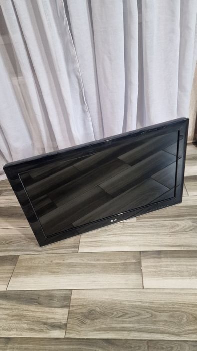 Телевізор LG 32 діагональ