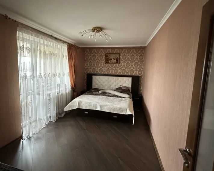 Пропозиція оренди 2х кімн. кварт. з новим ремонтом на вул.Тролейбусній