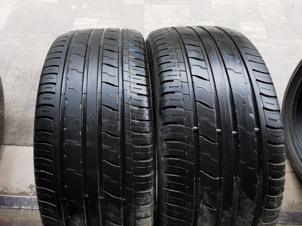 Пара летних шин 245/45 R18 Royalblack