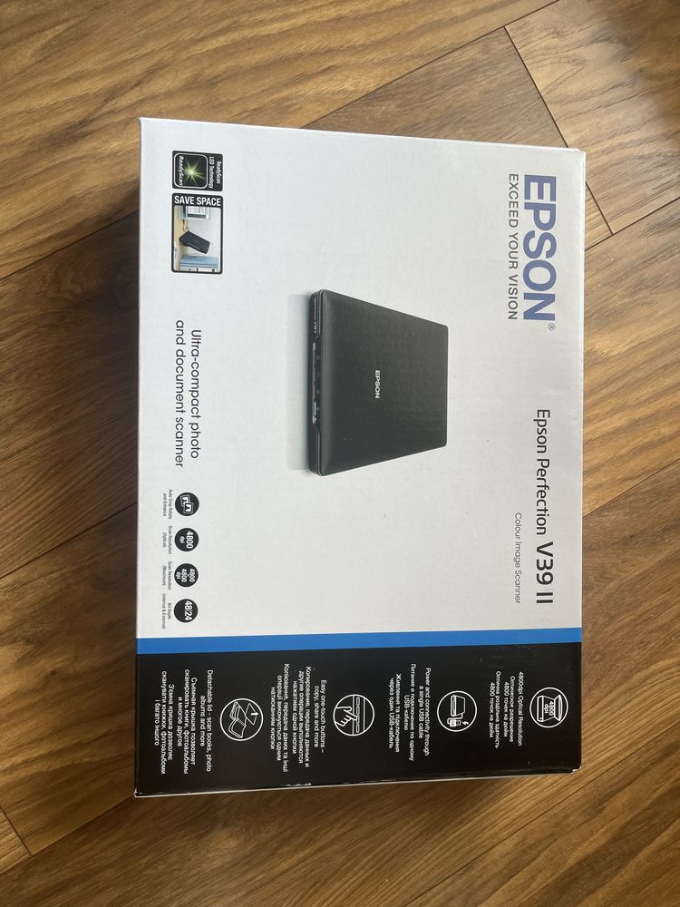 Nowy skaner do zdjęć i dokumentów Epson V39 II