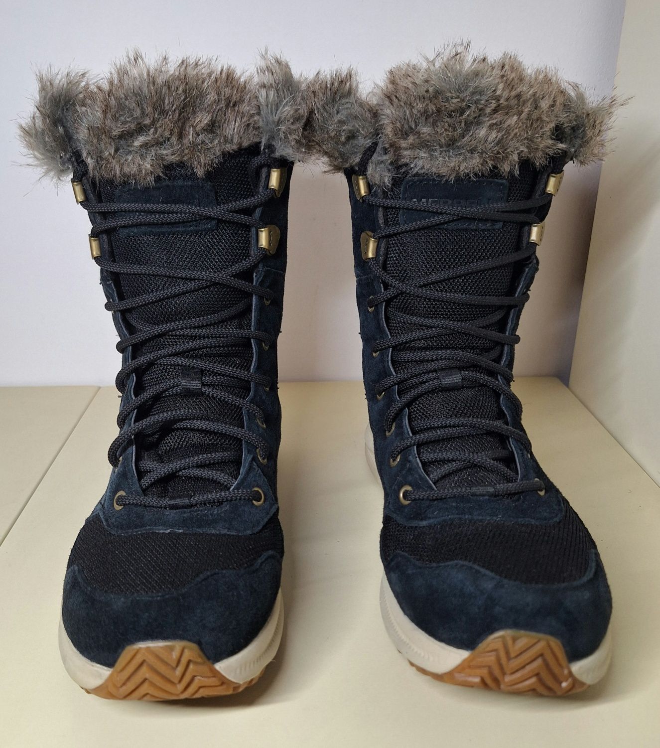 Зимние сапоги Merrell Ontario полусапоги трекинговая обувь 38 розмер