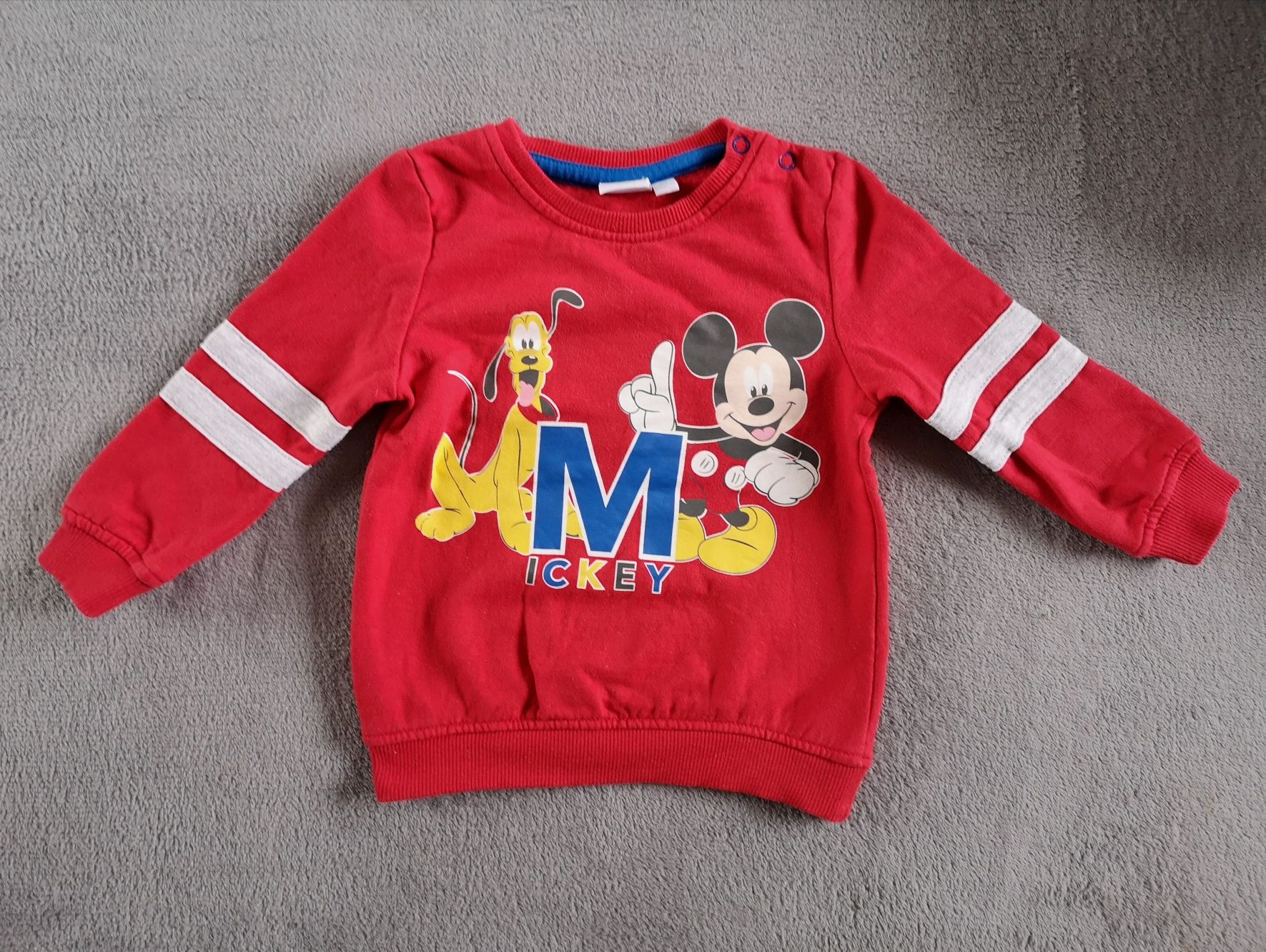 Czerwona bluza z Mickey i Pluto, rozmiar 80