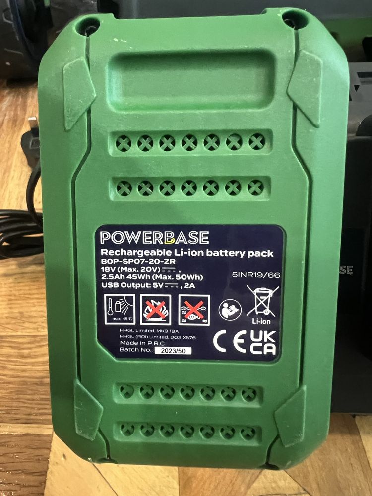 Акумуляторна газонокосарка 40V 34-37см POWERBASE Англія