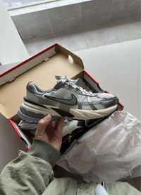 Кросівки Nike V2K Run shoes grey