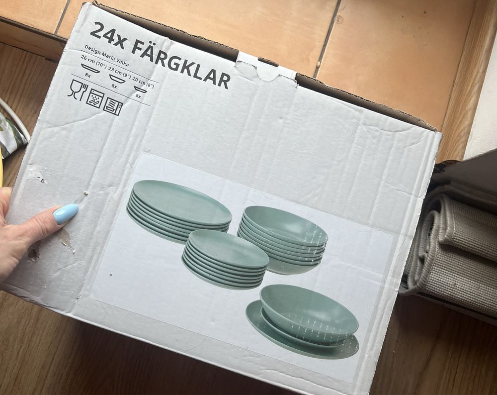 Serwis Fargklar IKEA 24szt Zastawa