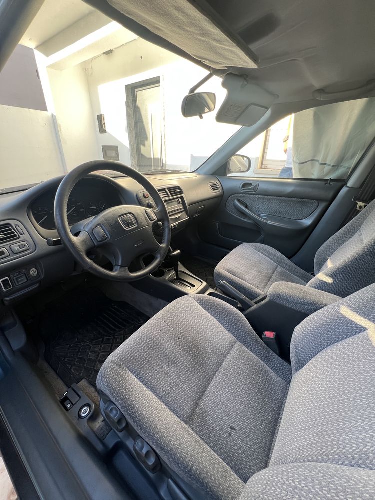 Honda Civic 1.6 Automatico USA