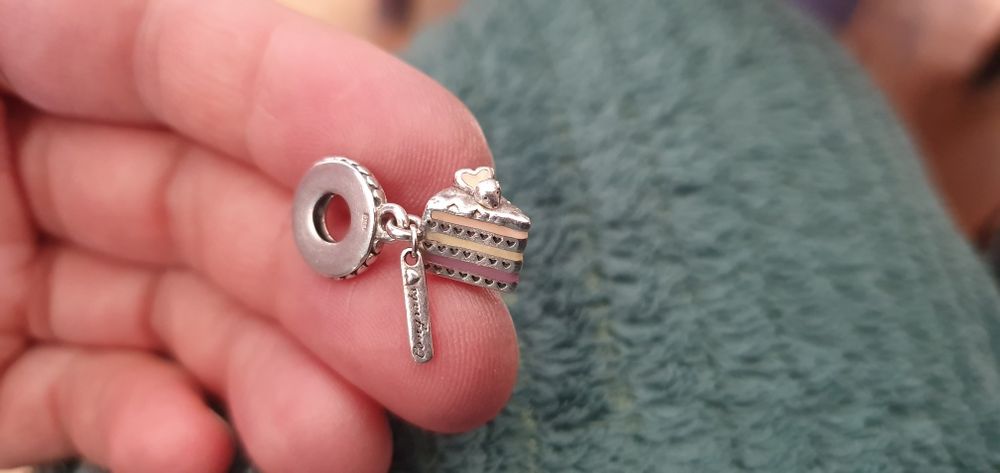 Charms zawieszka Pandora kawałek tortu  urodziny