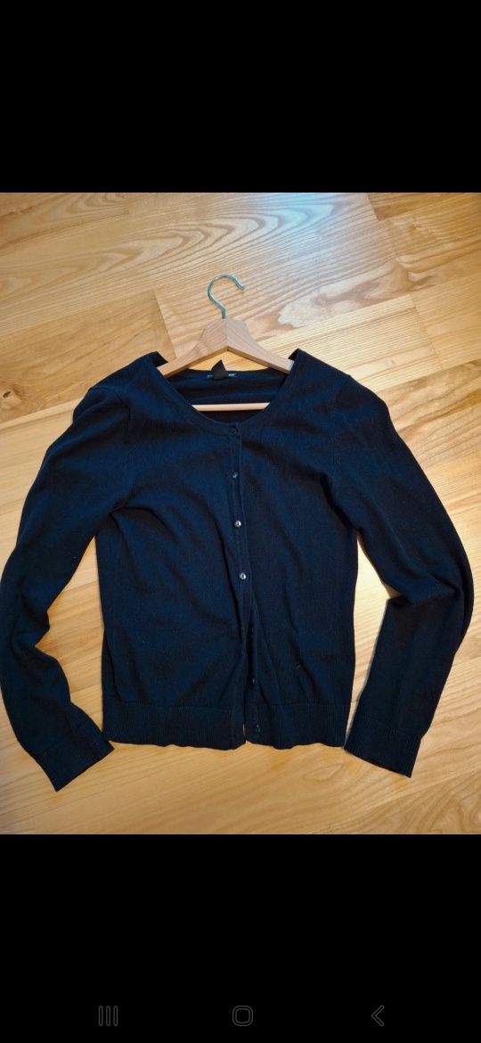 Klasyczny czarny rozpinany sweterek H&M XS