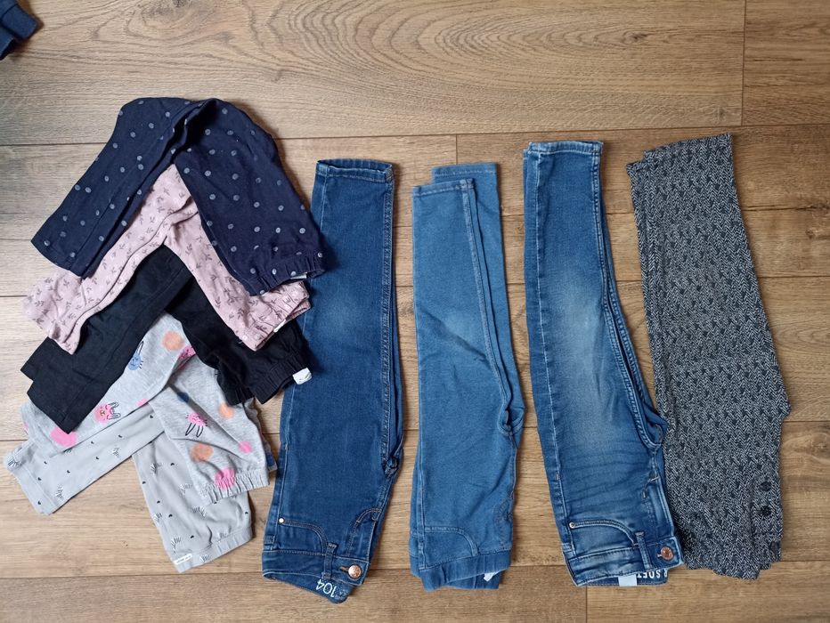 Paka spodni jeansów i legginsów dziewczecych 104