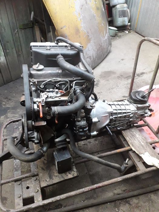 Zabytkowy silnik,skrzynia biegów Fiat 125p Diesel 86r.