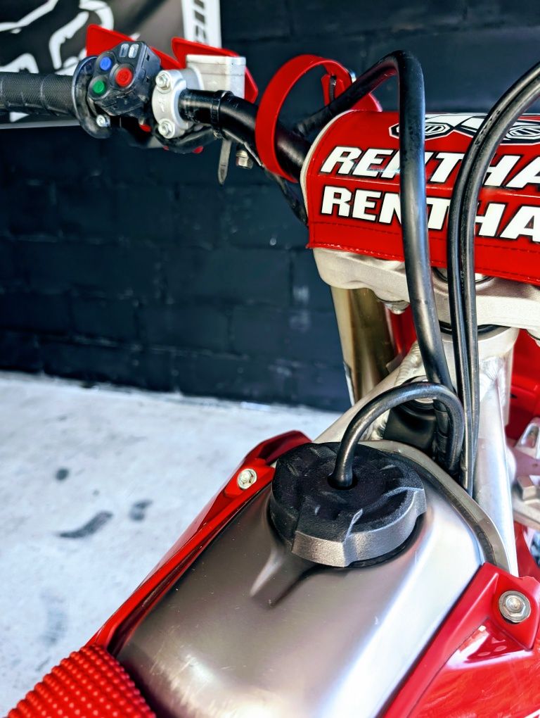 Honda CRF 450R 2021 rok 62mth,.stan b.dobry. KTM HUSQVARNA