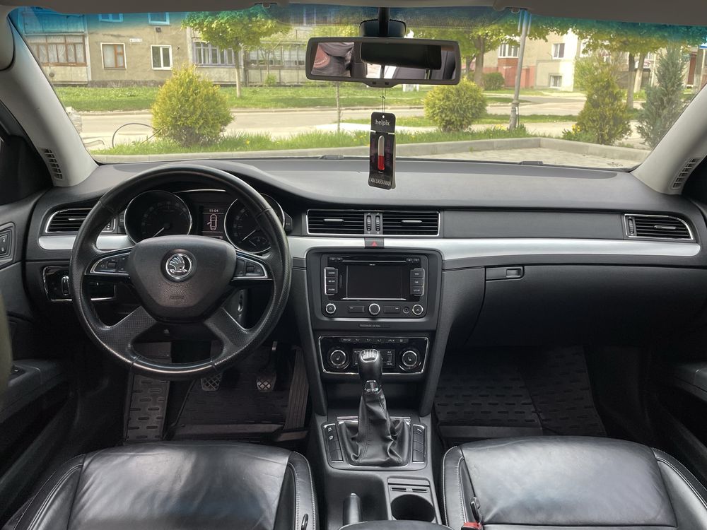 Продам Skoda Superb