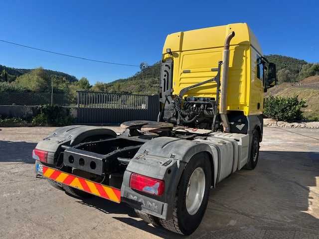 camiao MAN 18-440 tgx