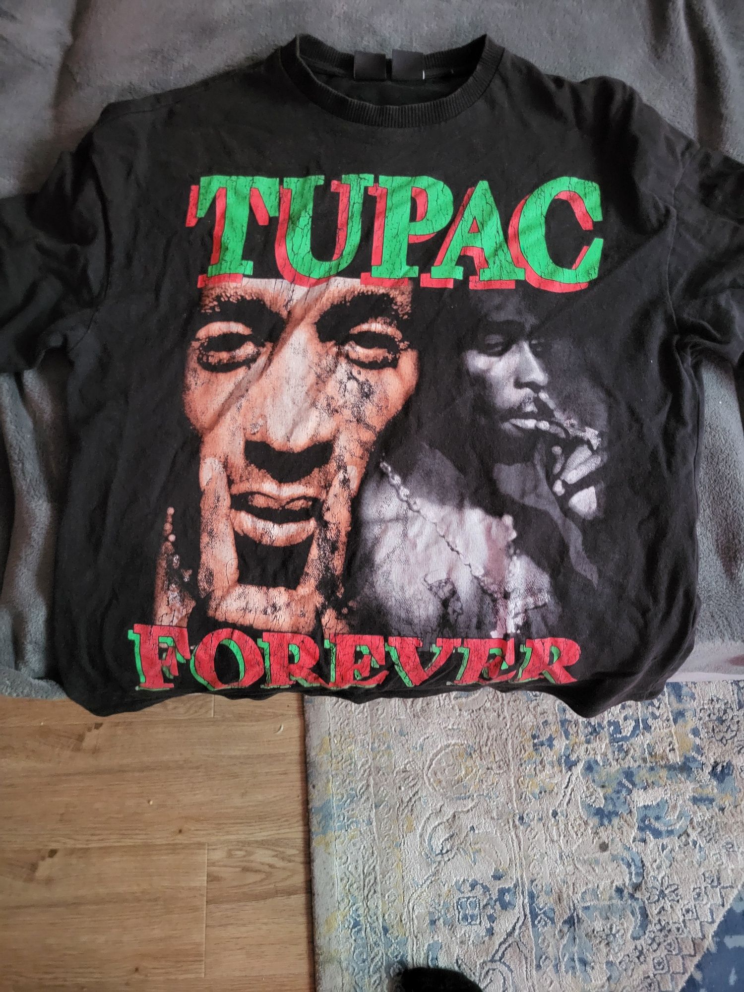 Sprzedam koszulkę TUPAC