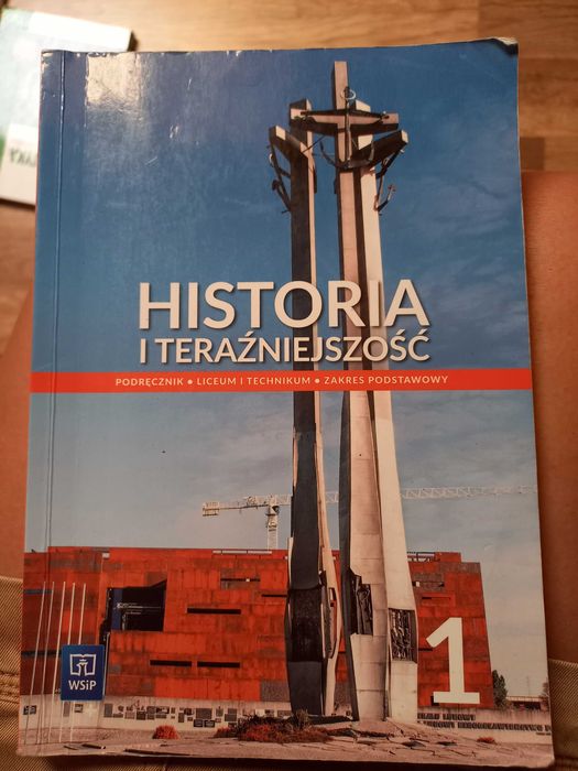 Podrecznik historia i terazniejszosc hit