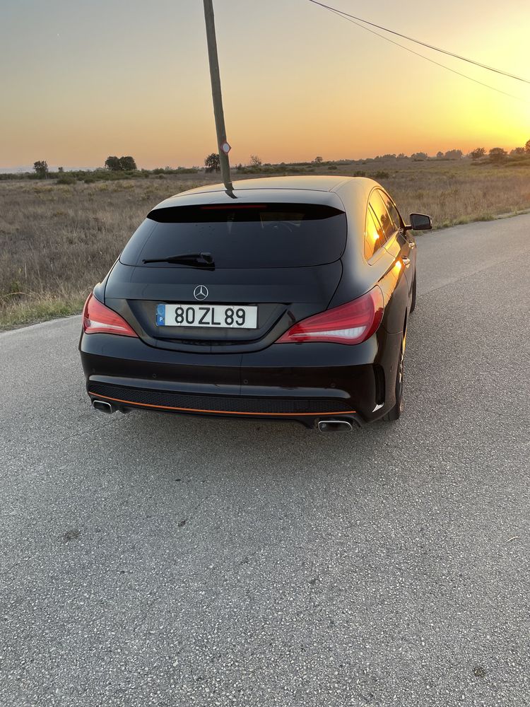 Mercedes-Benz Cla 220d orange art