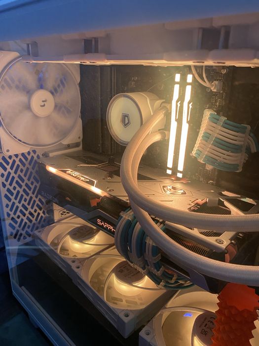 Rx 6950XT , топ видеокарта из RX6000 в топ исполнении