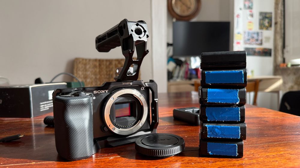 ZVE-10 + Cage + 6 Baterias + Acessorios - 20k disparos