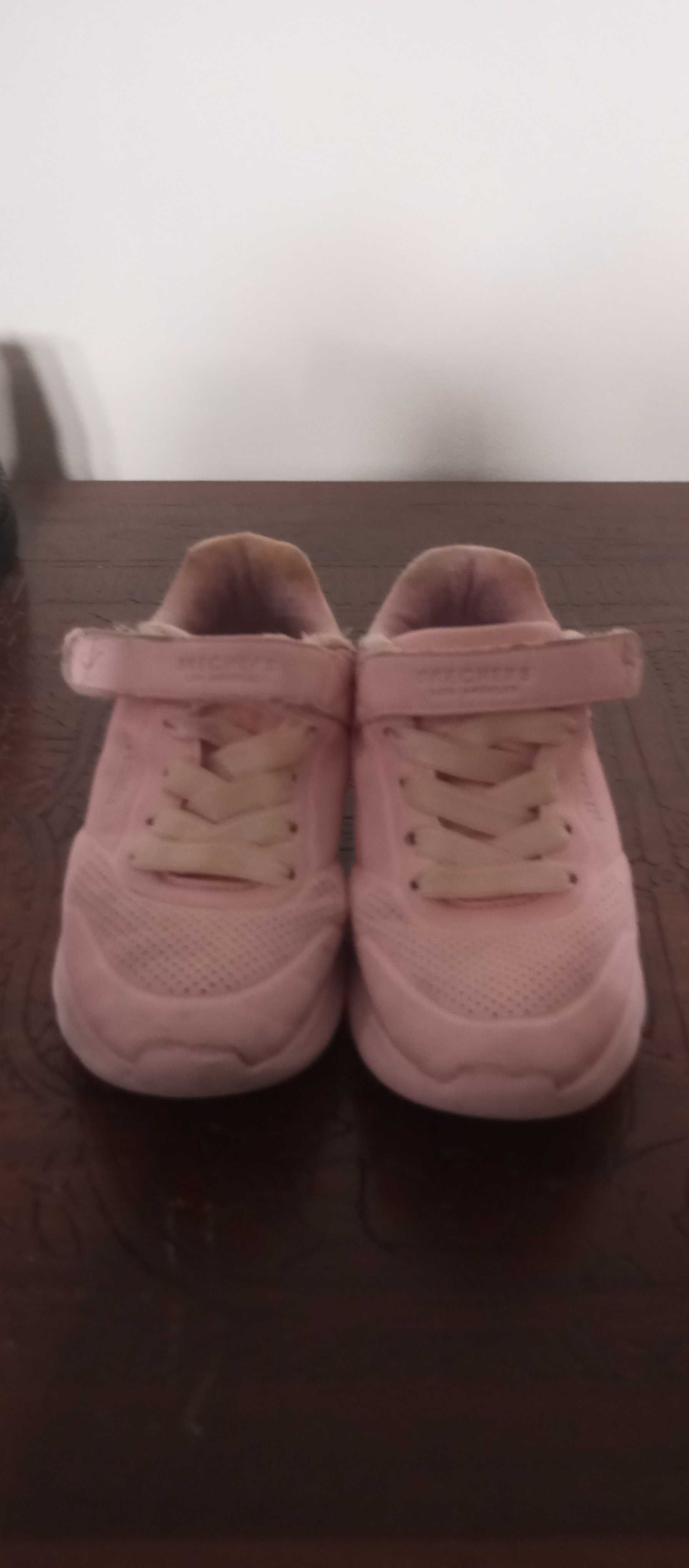 Calçado de menina skechers