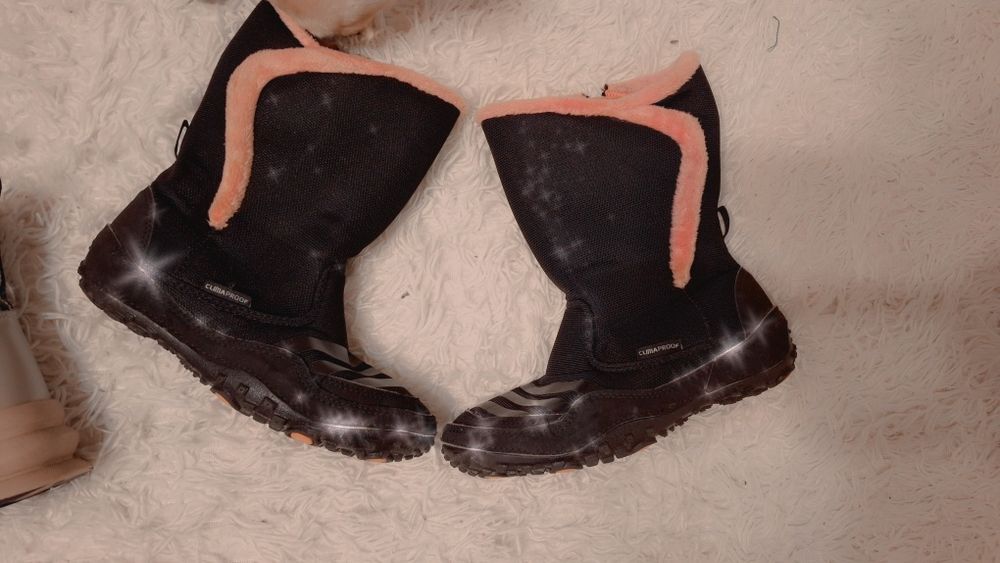 Зимові 32 розмір для дівчинкі ціна 200грн