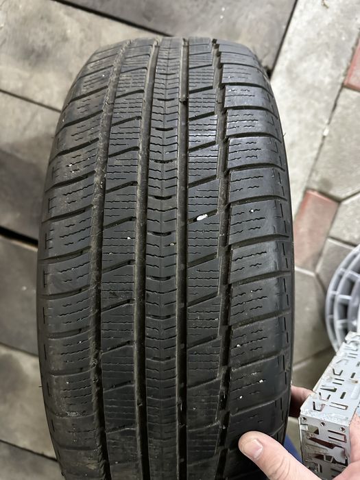 Шини резина колеса 215 60 r17 зимові