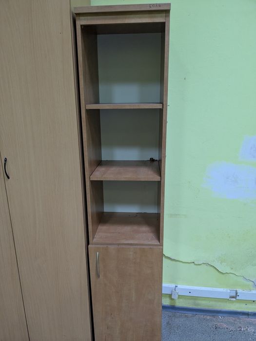 Шафи офісні  б/в