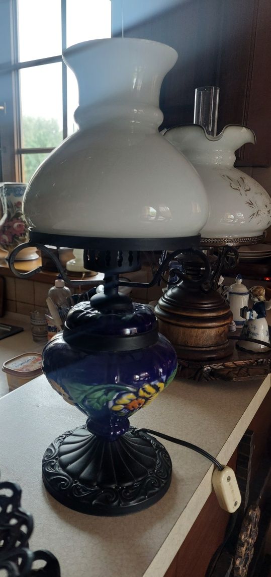 Stara lampa porcelana kobalt.