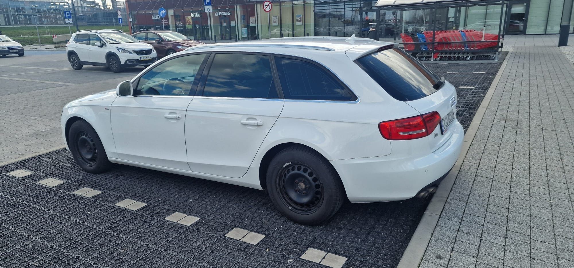 Audi A4B8 2.0tdi el.klapa webasto